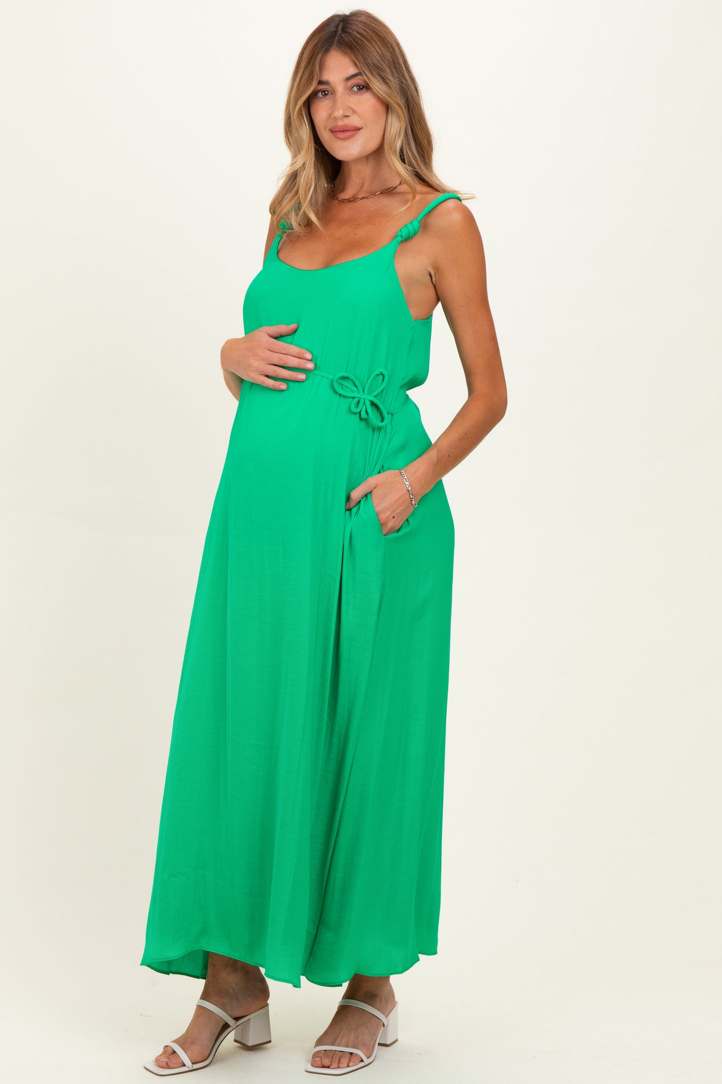 Green Sleeveless Flower Belt Maxi Dress