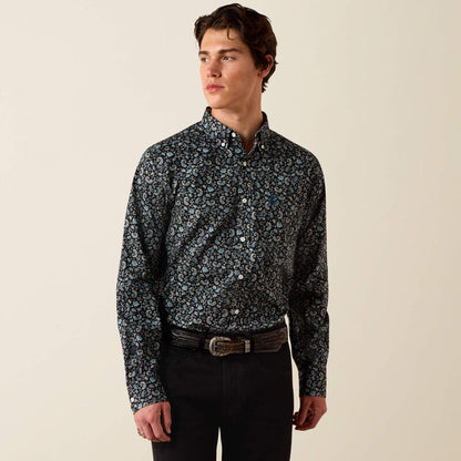 Ariat Men's Black Paisley Print Wrinkle Free Slim Fit Button Long Sleeve Western Shirt 10079487