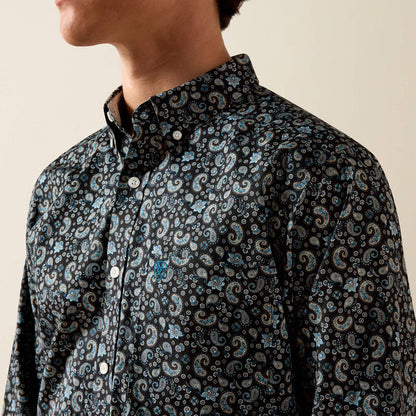 Ariat Men's Black Paisley Print Wrinkle Free Slim Fit Button Long Sleeve Western Shirt 10079487