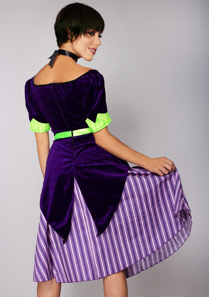 Leg Avenue Comic Book Baddie Set in purple multi — model back view