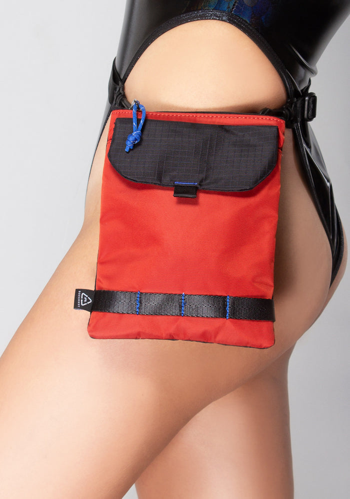 Doughnut Official Gamescape Series Teleport Crossbody Bag in blood orange — model view