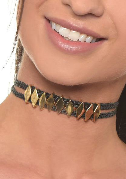 Ettika Just Rebellious Choker in black gold — model view