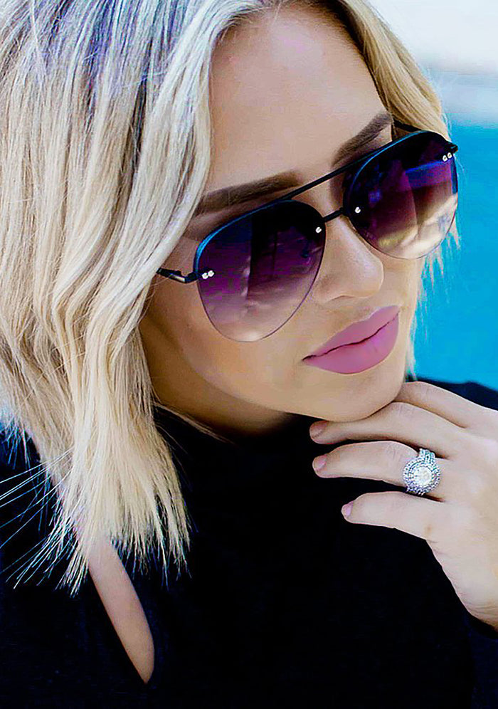 TopFoxx Megan 2 Sunglasses in black fade — model view