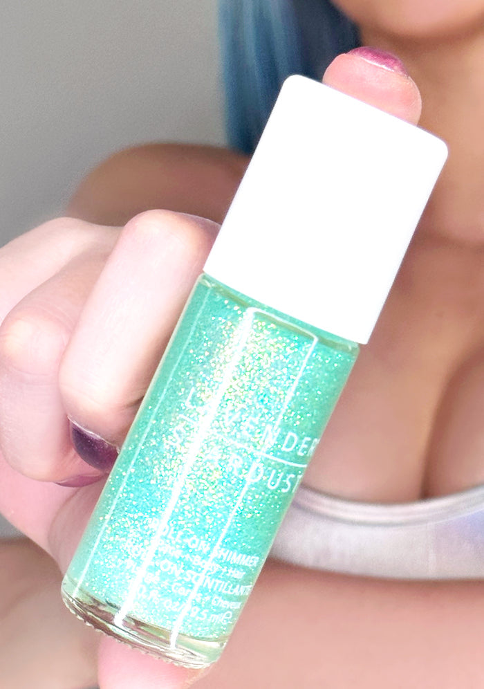 Lavender Stardust Minty Roll-On Shimmer in mint — model view