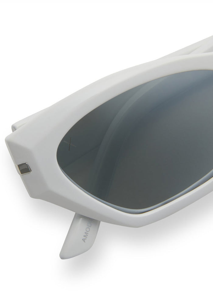 Dime Optics Sawtelle Polarized Sunglasses in glossy white silver mirror — detail view
