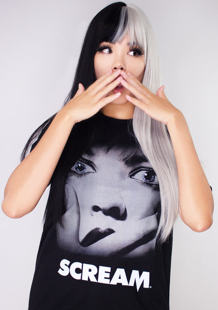 Bioworld Scream Classic Unisex Tee in black with Sidney Prescott front graphic on horror fandom rave festival top — model view