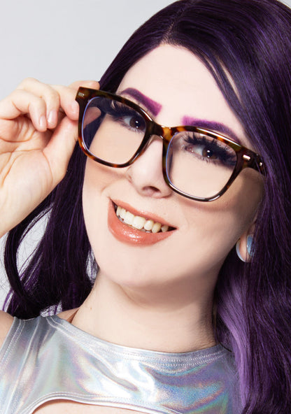TopFoxx Stella Blue Light Glasses in tortoise shell with timeless frame and anti blue light lenses on rave glasses — model side view